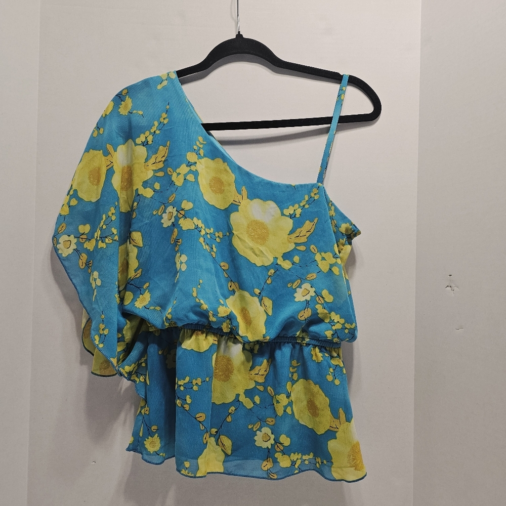 6 Degrees Asymmetrical Ruffled Flutter Sleeve Blouse Blue Yellow